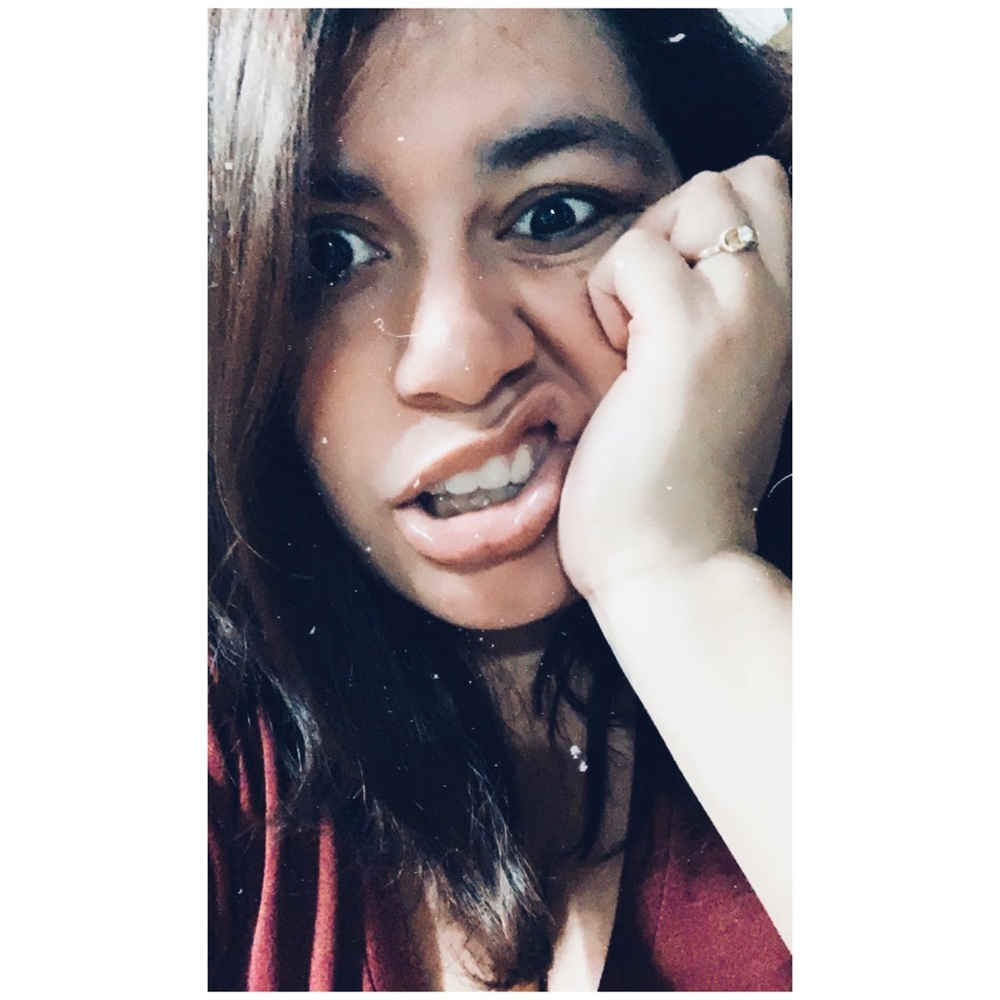 Meet your Posher, Paola